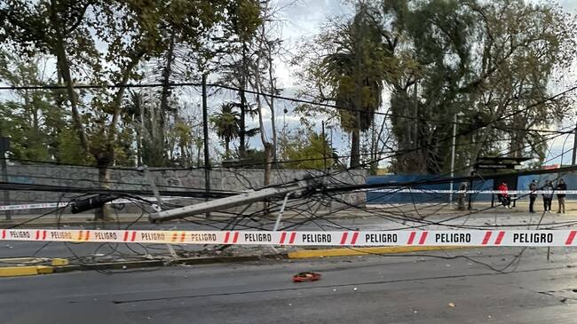 SEC audita a Enel y llega hasta sus oficinas por corte de luz de 4 días en comunas de Santiago
