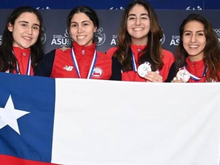 Equipo femenino de esgrima logra la primera medalla por equipos para Chile en el florete a nivel panamericano adulto