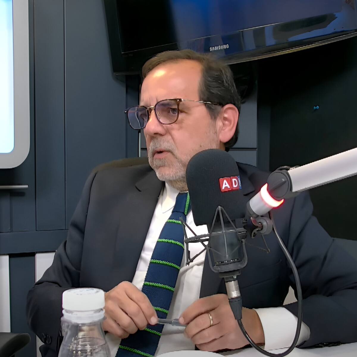 Jaime Mulet no se arrepiente de haber votado en contra del TPP11: “Hay aspectos donde se cede soberanía”