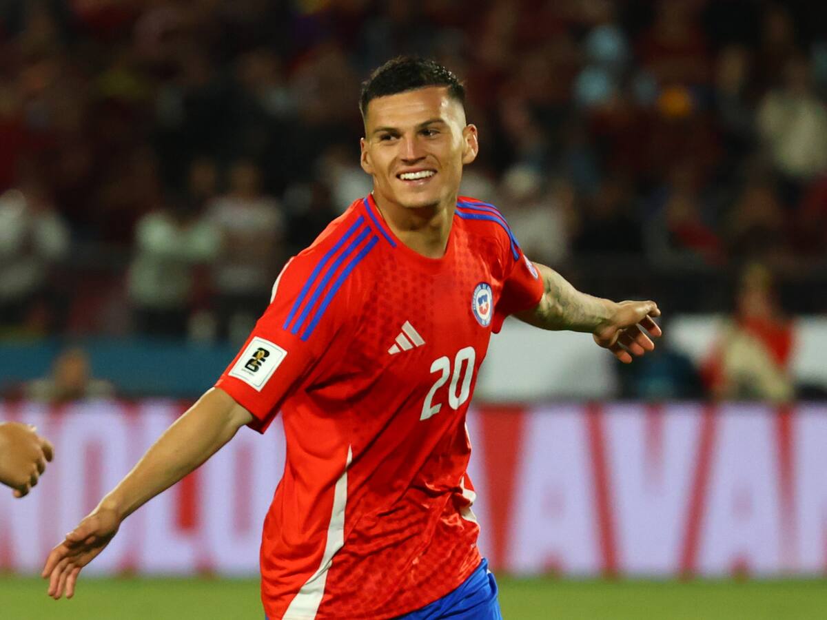 Colo Colo trabaja para blindar a Lucas Cepeda tras su brillante actuación en La Roja
