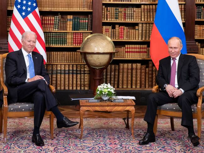 Joe Biden en su cita con Vladimir Putin durante junio en Ginebra