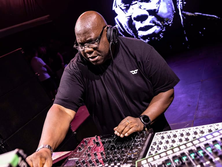 Unos de los DJ más grandes del mundo arriba a Chile: revisa dónde y cuándo se presentará Carl Cox