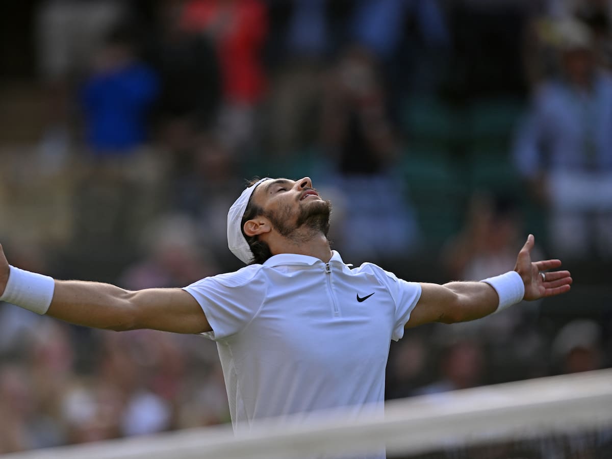 Lorenzo Musetti sorprende a Taylor Fritz en Wimbledon: estos son los semifinalistas del torneo