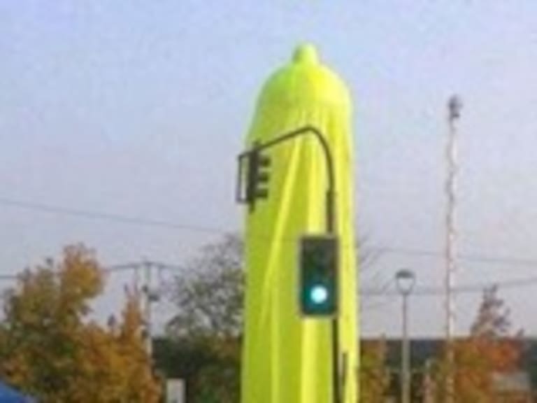 Alcalde de La Florida: «El embarazo adolescente es otra barrera para la desigualdad»