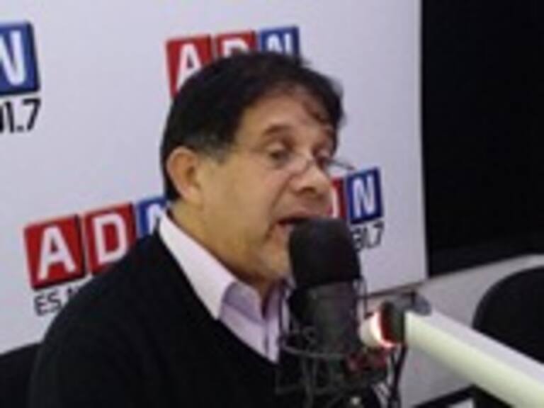 Félix Avilés a Van Rysselberghe: Los que cometieron violencia y muerte son amigos de esa senadora