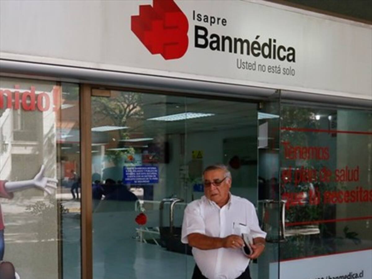 1,1 millones cotizantes de isapres tendrían alzas en sus planes de salud
