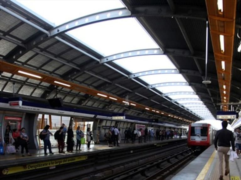 Metro de Santiago anunció la reapertura de la estación Rojas Magallanes de la L4