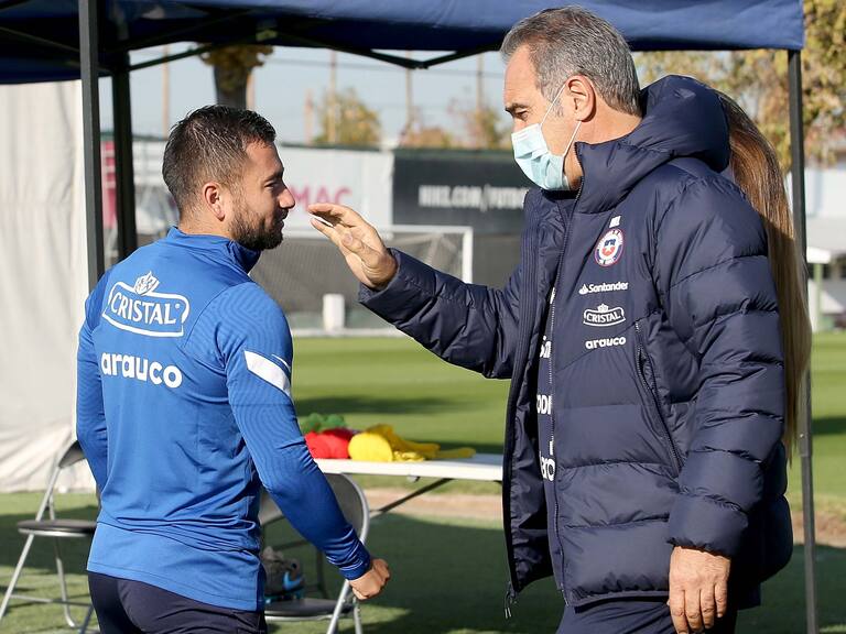 Martín Lasarte dijo que intentó «elegir lo mejor» de Chile para los partidos clasificatorios con Argentina y Bolivia