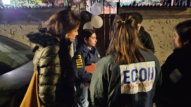 Balacera en velorio de hincha de Colo Colo: acusan a barristas de la “U” de disparar para robar inédito objeto