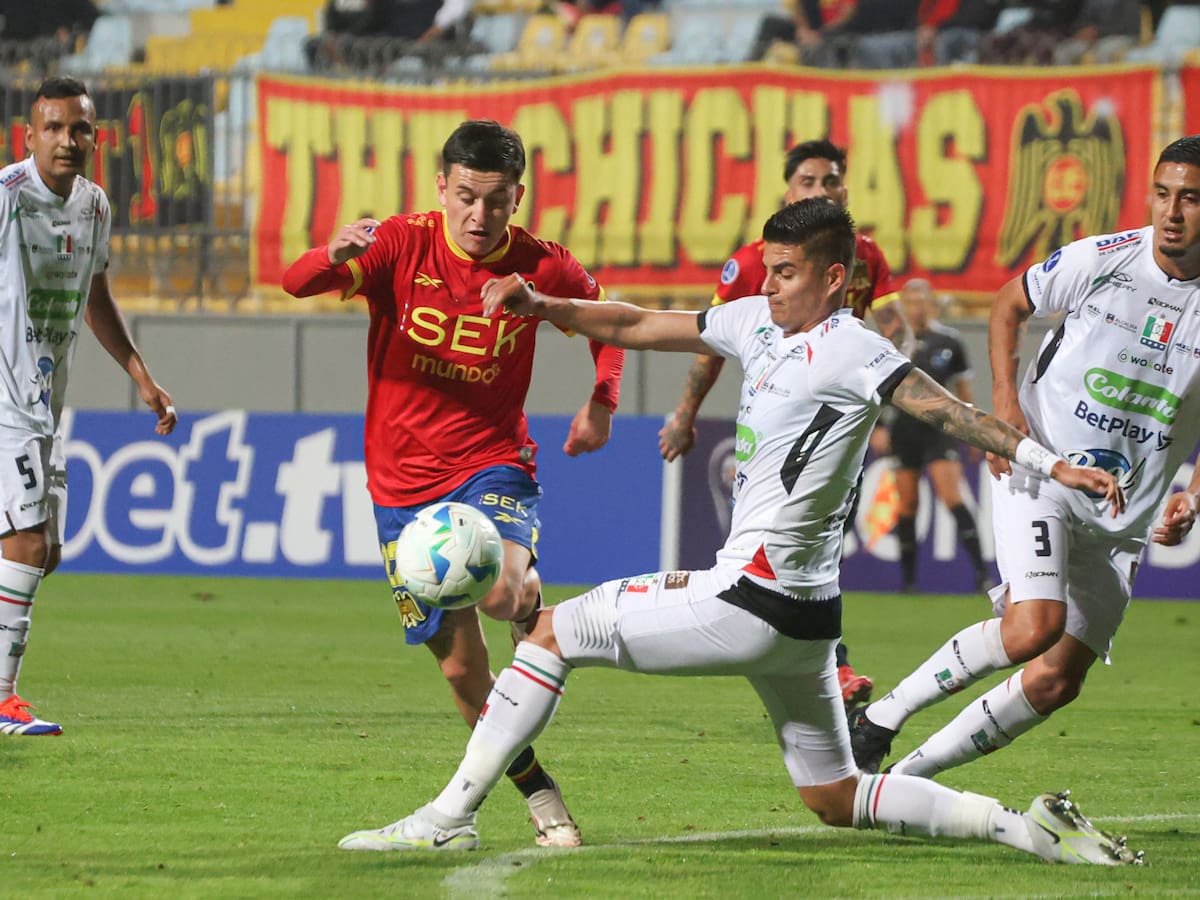 Unión Española sufre dura derrota a manos de Once Caldas y complica su futuro en la Copa Sudamericana