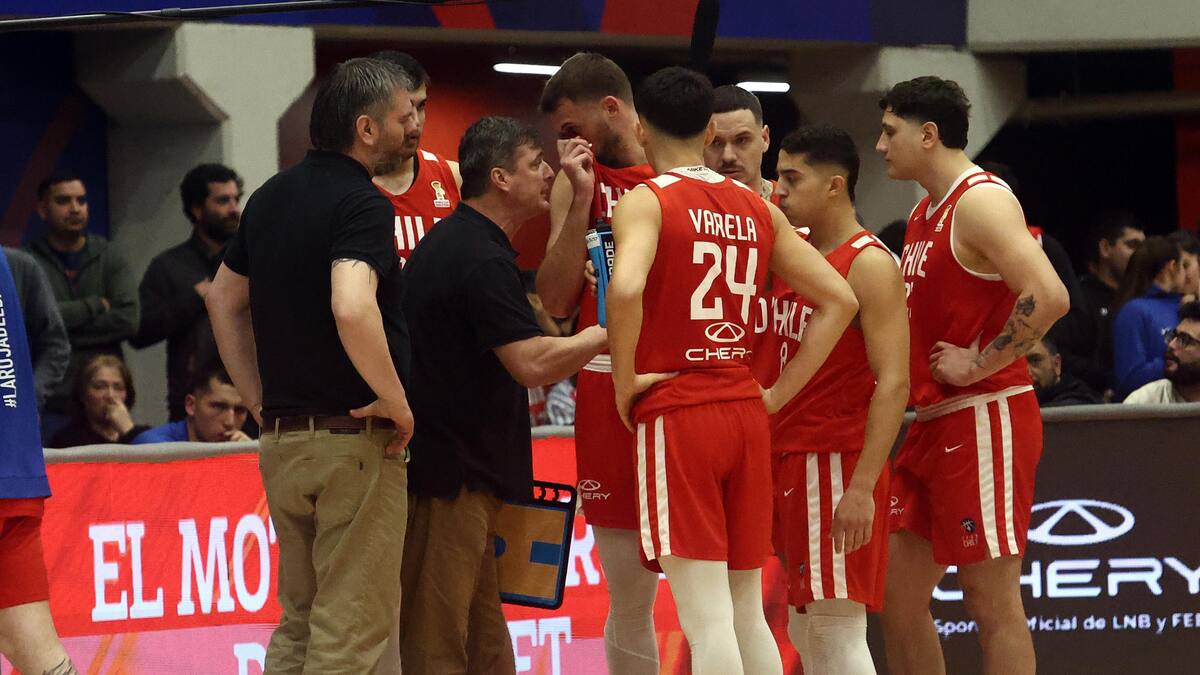 La selección chilena de básquetbol se derrumba en República Dominicana: brutal derrota que golpea el sueño mundialista