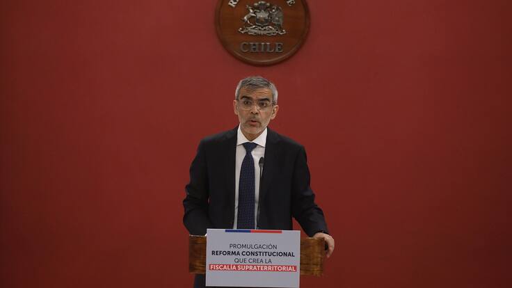 Ministro Cordero y posición del PC por idea de revocar pensiones de gracia: “Antes de hacer anuncios, sería mejor dimensionar a quiénes va a afectar”