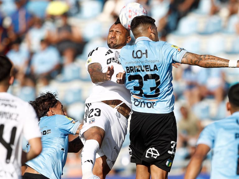 Vidal ya piensa en el Superclásico: “Es una semana ideal para ganarle a la U, pero hay que trabajar duro”