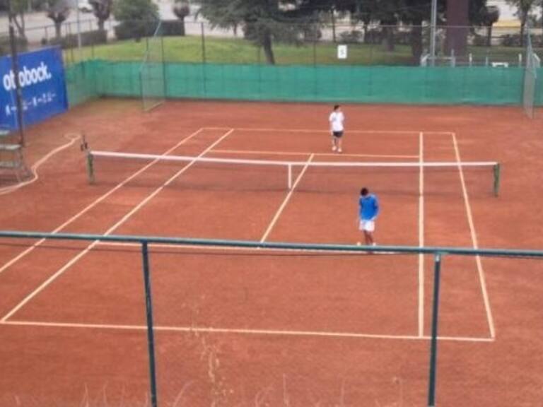 Jugadores de tenis y de pádel podrán practicar esos deportes pese a la cuarentena por coronavirus