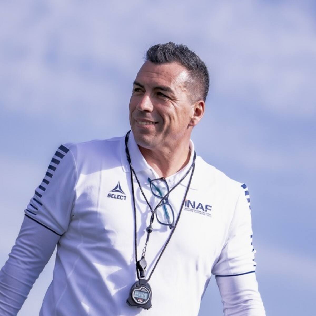 “Para que no sigan hablando estupideces”: Paredes pone fin a polémica tras acusación del Colegio de Entrenadores