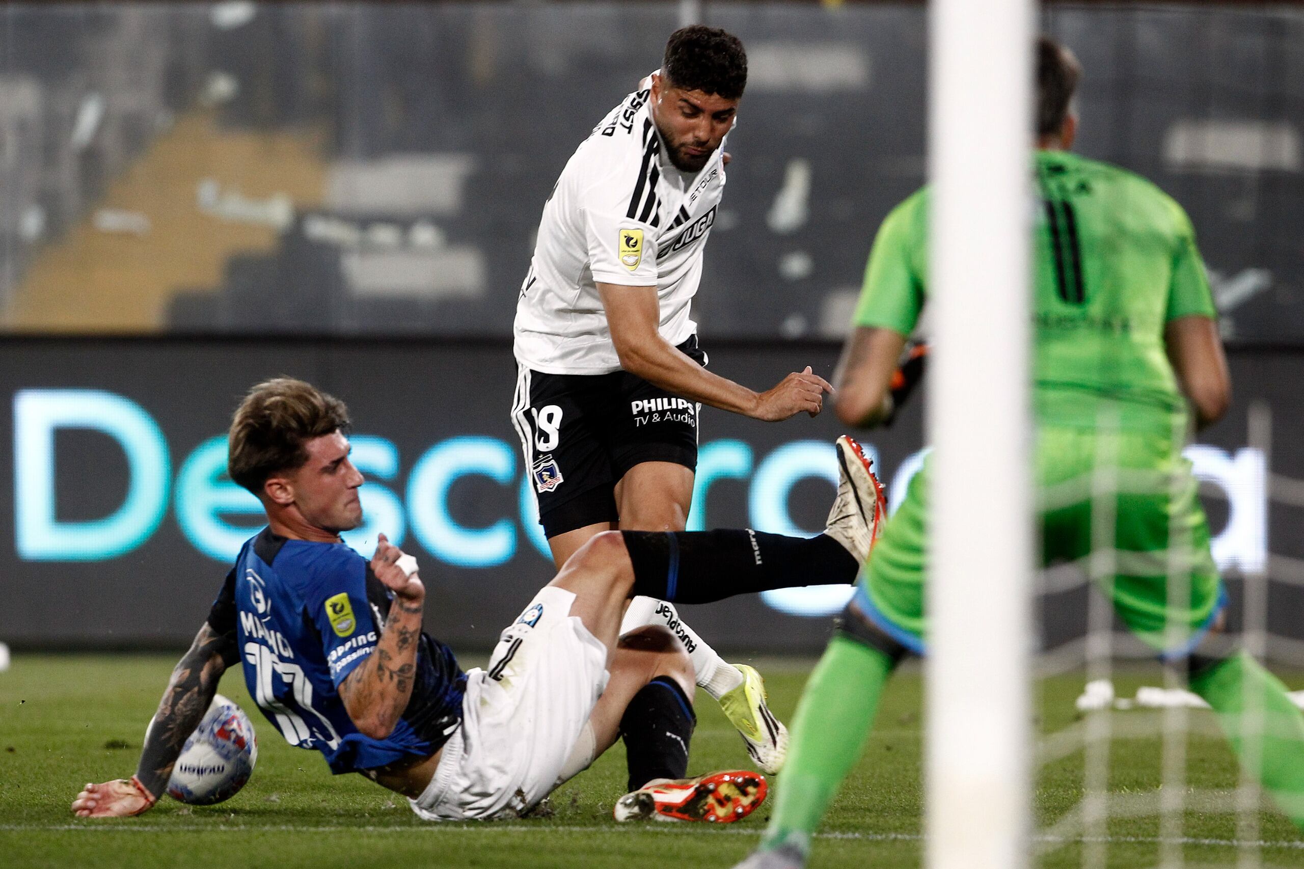 Colo Colo y Huachipato se miden en el Monumental por la Liga de Primera