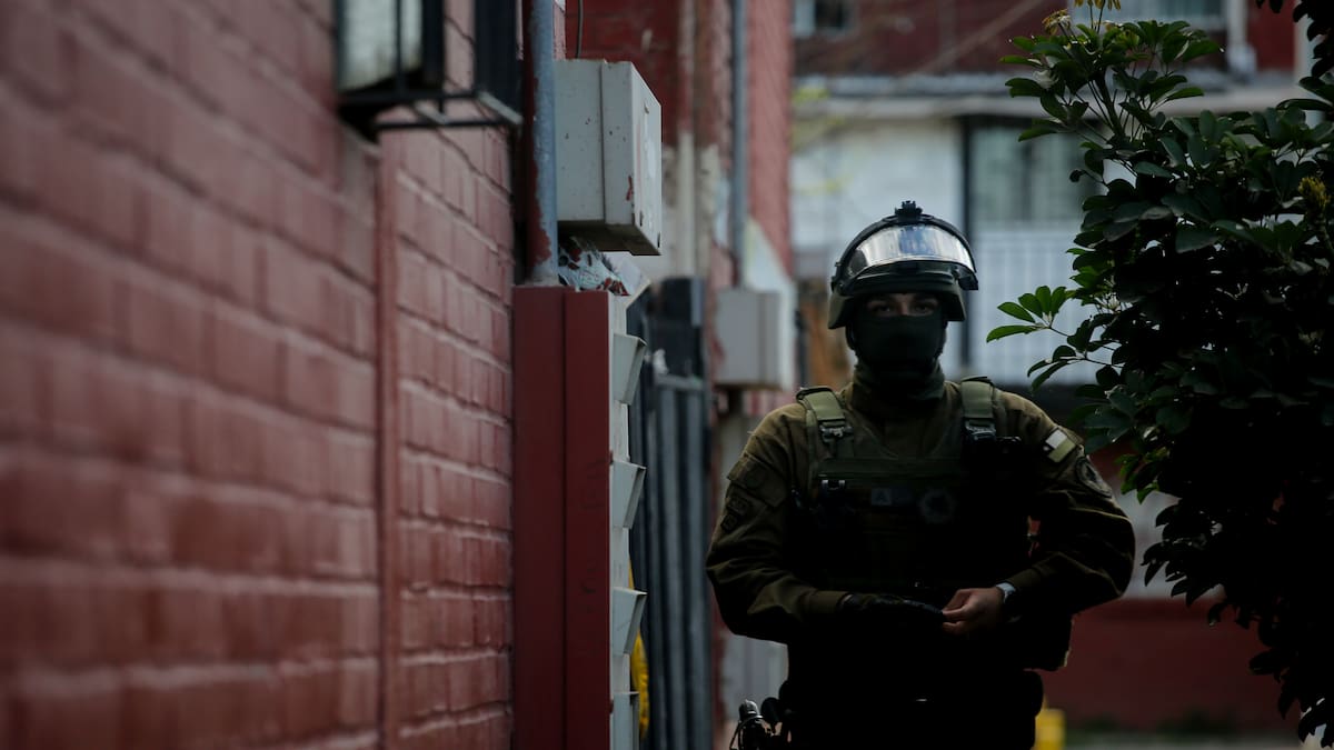 “No portaba armas”: familiares cuestionan versión de Carabineros tras asesinato de dos hombres en Cerrillos
