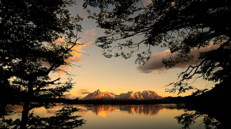 Turistas son sancionados por prender fuego en Torres del Paine: no podrán regresar a Chile por tres años