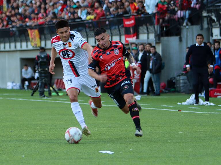 Programación fútbol chileno: ¿Qué partidos se juegan hoy, 7 de diciembre, y quién transmite?