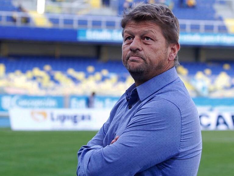 Presidente de exfutbolistas se mostró decepcionado tras perder la batalla del bono retiro con el Sifup: «Esto es como que te hagan un gol»