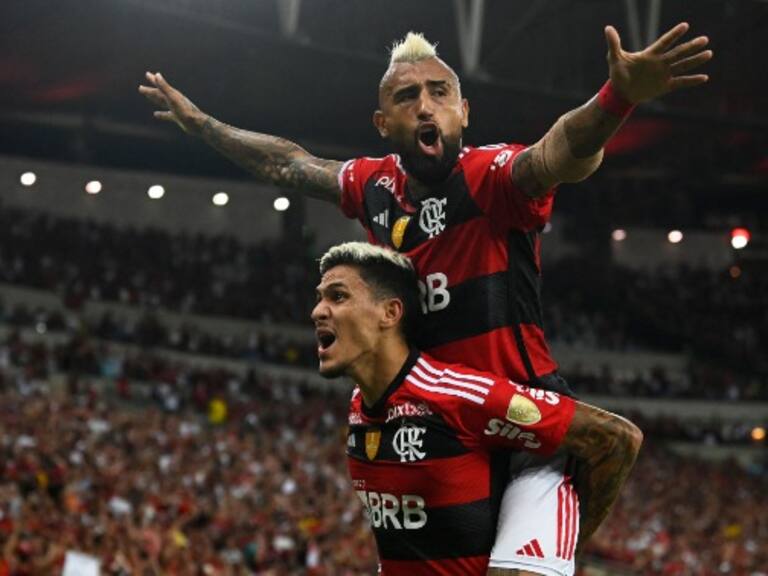 Sampaoli debuta como DT de Flamengo con sólido triunfo sobre Ñublense por Copa Libertadores: Arturo Vidal fue titular