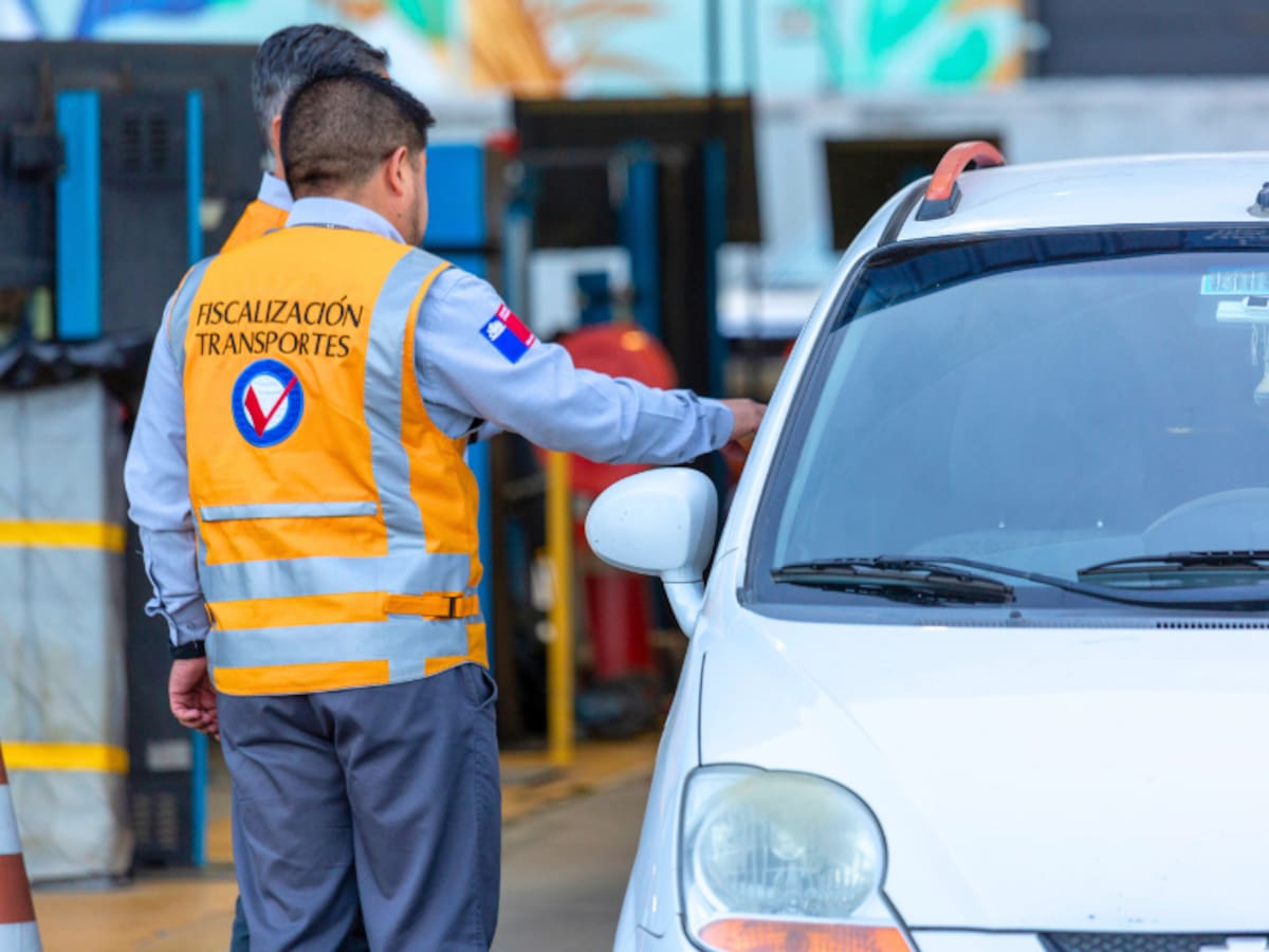 Revisión técnica en Chile: estos son los autos que tendrán un año extra sin realizar el trámite