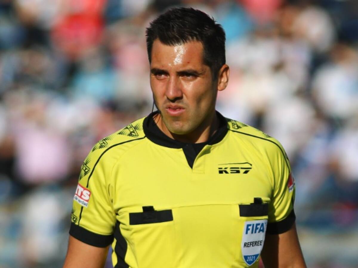 Unión Española pide que Cristian Garay no dirija más partidos del club y que ofrezca disculpas públicas