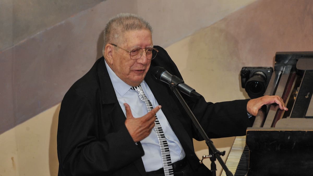 “Espero ser del tamaño de este premio”: Valentín Trujillo recibe prestigioso reconocimiento por su aporte a la docencia y a la cultura