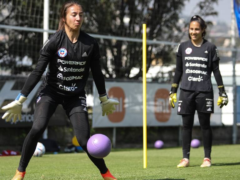 Antonia Canales y el trabajo con La Roja Femenina en México: "Estamos buscando aprender nuevas cosas"