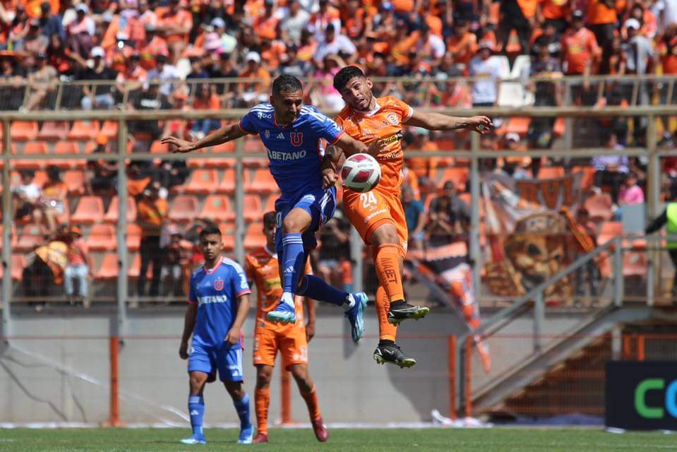 Cobreloa recibe este domingo a la U en el Estadio Zorros del Desierto | X: Cobreloa