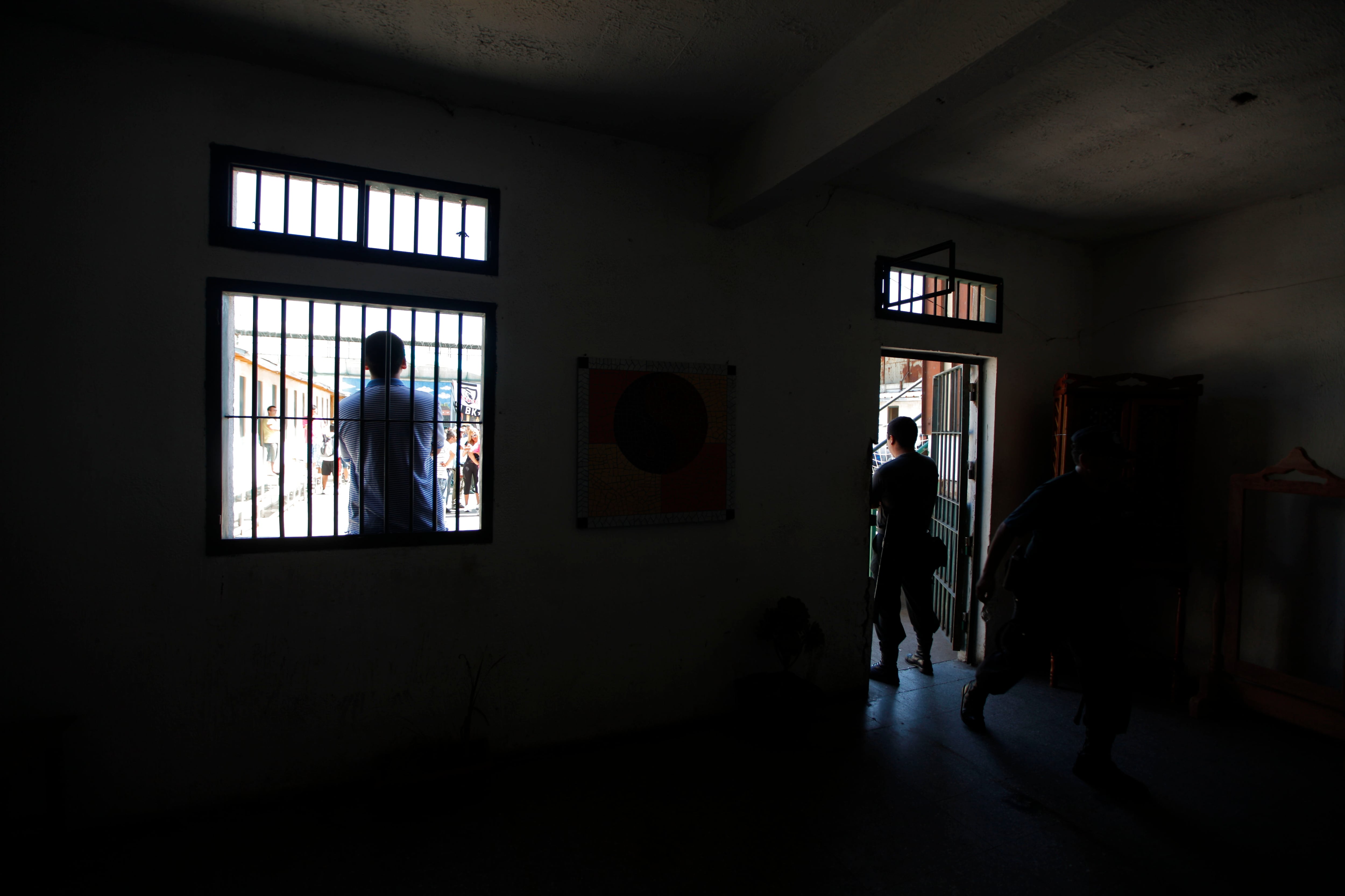 Allanamiento en Colina II: encuentran “droga zombie” vinculada a episodios de canibalismo
