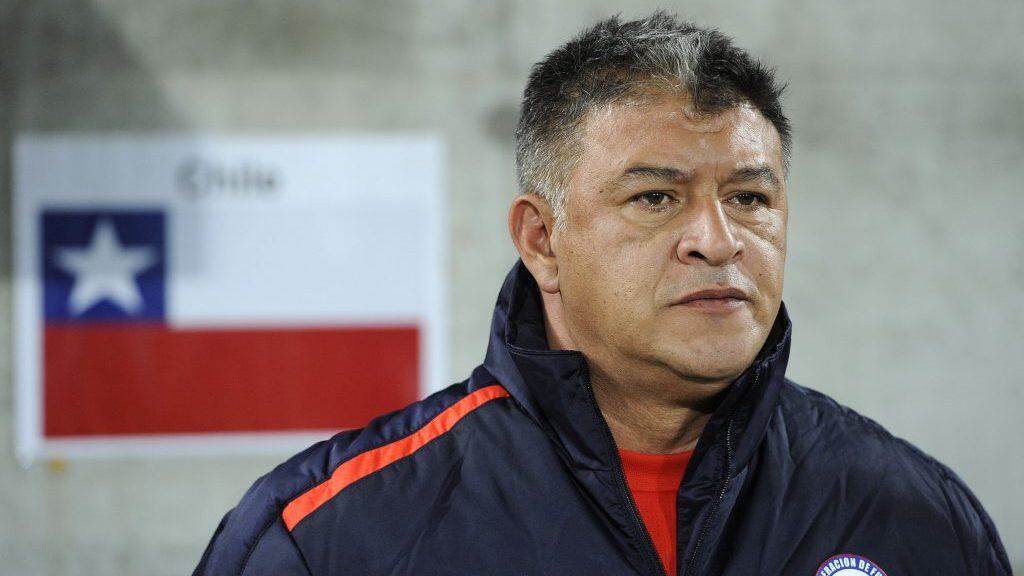 14 de Noviembre de 2012/SAINT GALLEN El técnico chileno Claudio Borghi, durante el partido amisto entre Chile vs Serbia jugado en el Estadio AFG Arena se Saint Gallen 
FOTO:VALERIO DI DOMENICO/FRESHFOCUS/AGENCIAUNO 
14.Nov.2012; St.Gallen; Fussball Int. - Serbien - Chile; Chiles Trainer Claudio Borghi (CHI) (Valeriano Di Domenico/freshfocus)