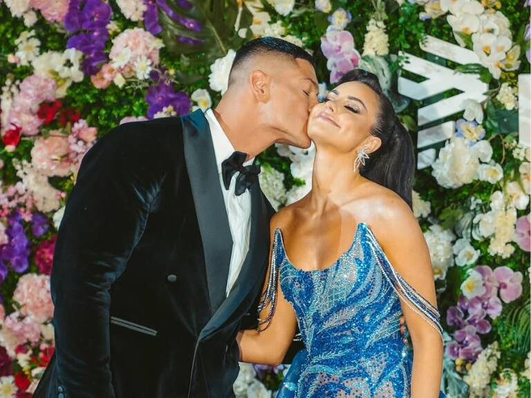 Instagram: @sammisreyes