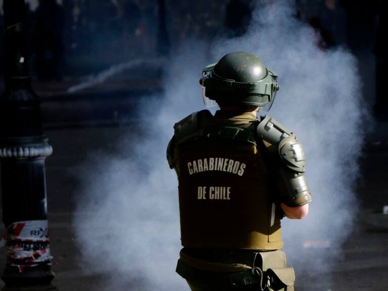 Tribunal condenó a coronel de Carabineros por apremios ilegítimos durante el estallido social