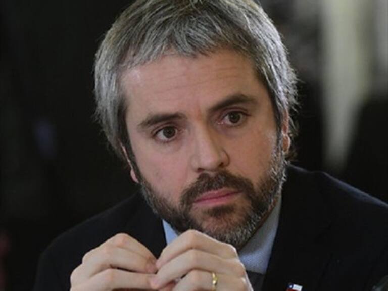 Ministro del Interior llamó a condenar la violencia y sectores de oposición se sumaron
