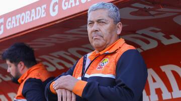 Gustavo Huerta y su preocupación por los técnicos chilenos: “Los que mandan en el fútbol vienen de afuera”