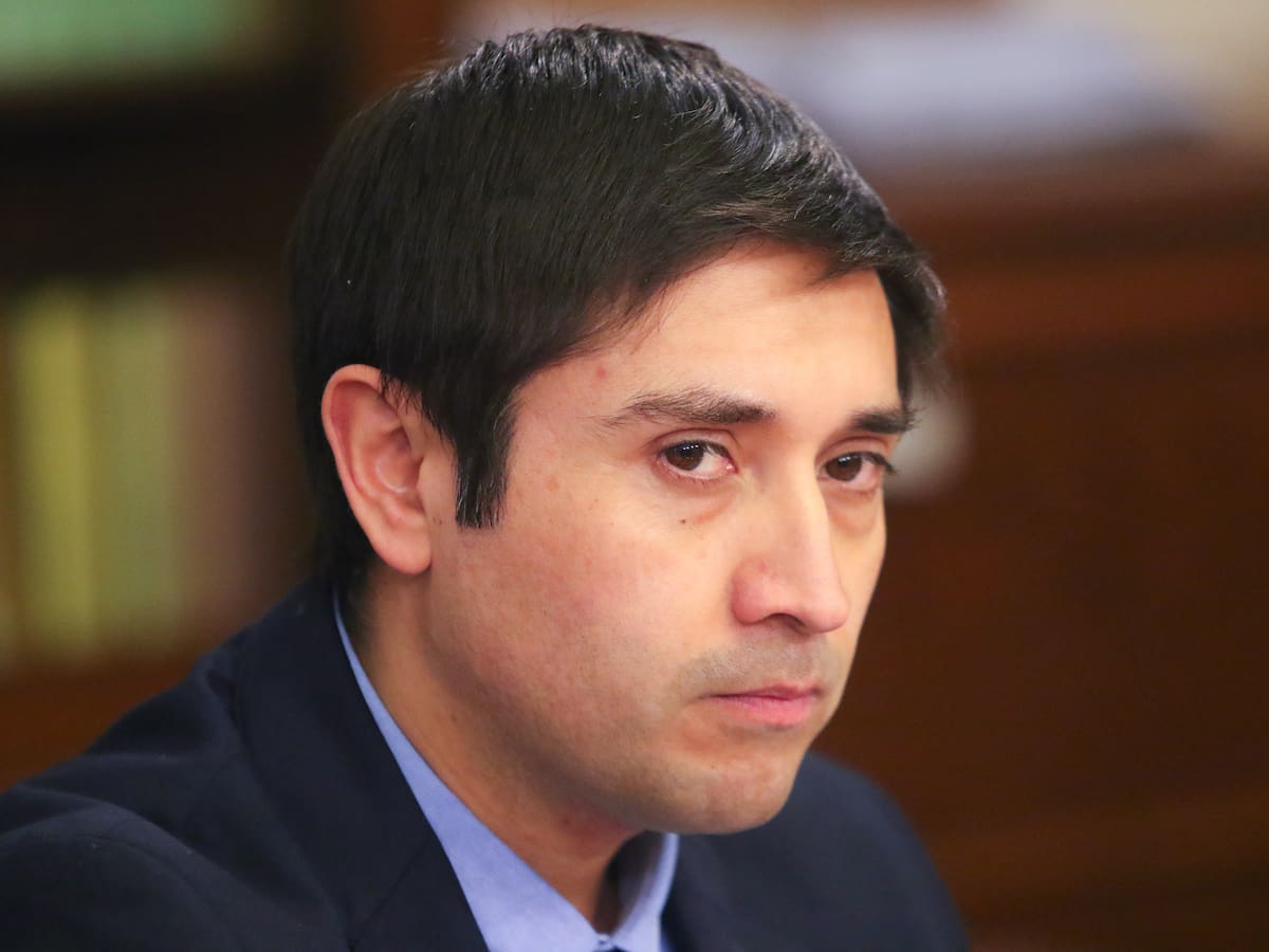 Fiscalía presenta acusación contra el senador Miguel Ángel Calisto por presunto fraude al Fisco