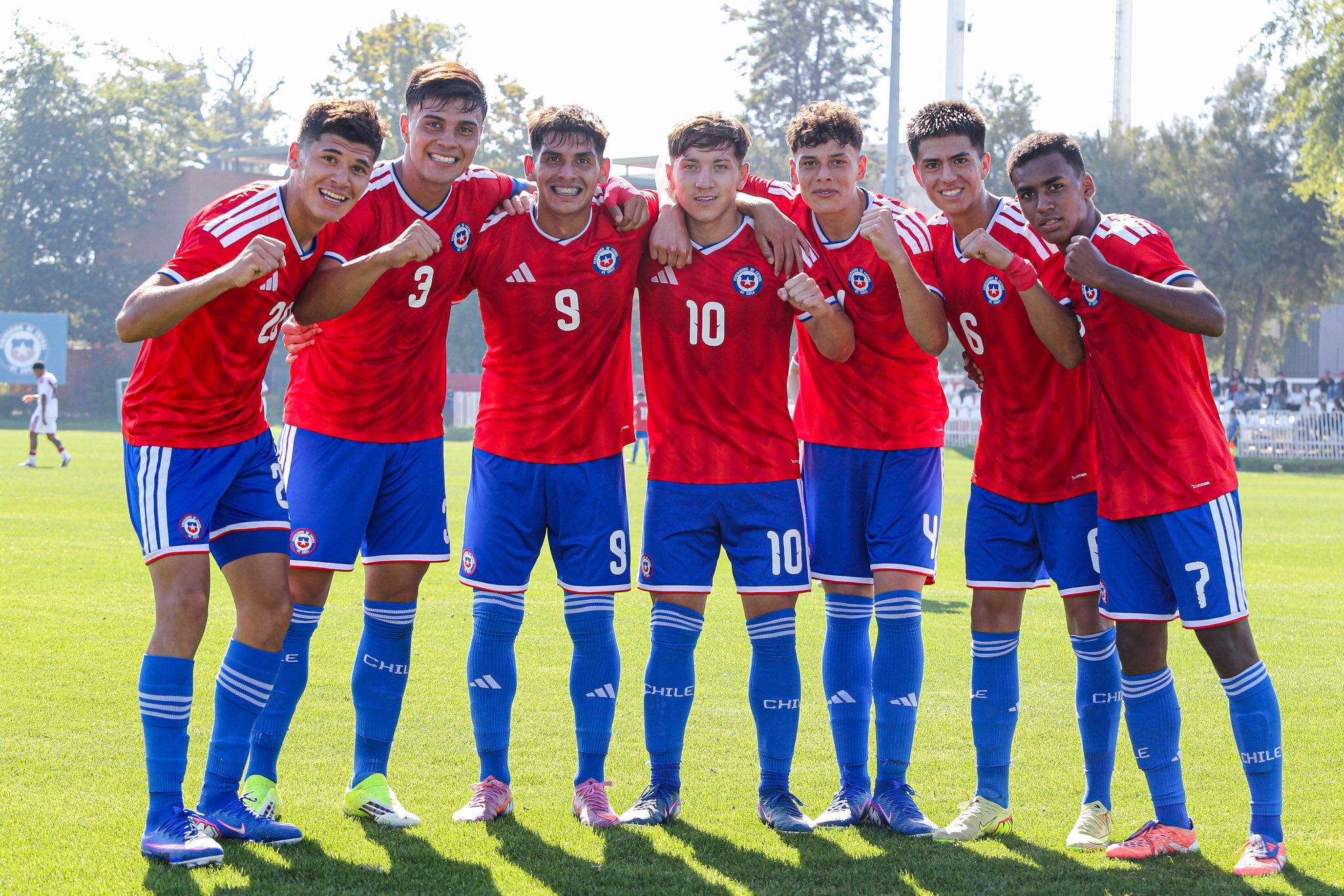 @LaRoja