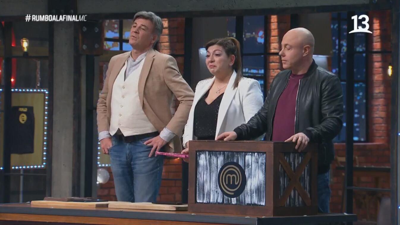 Me dejan sin palabras: Chef Fernanda se emocionó en capítulos finales de MasterChef Celebrity Chile