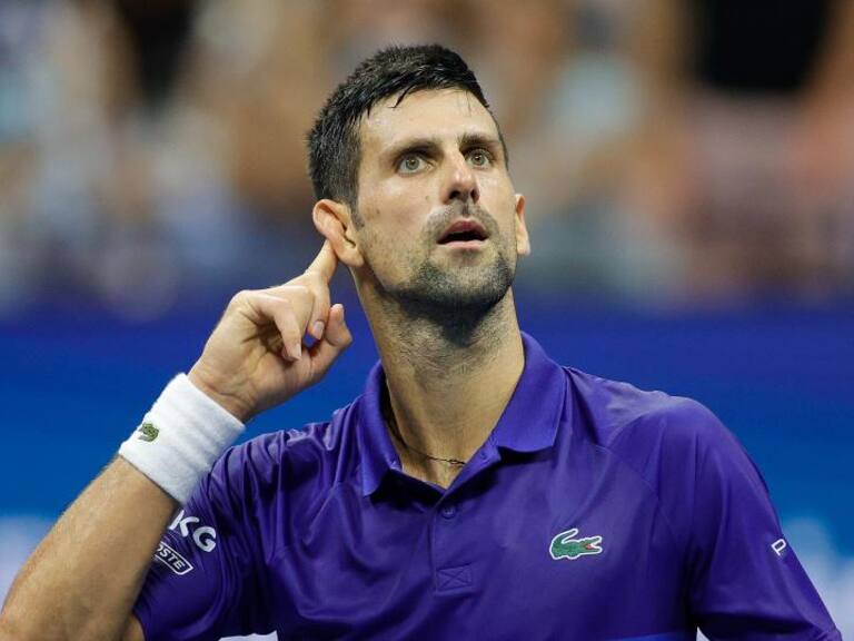 Novak Djokovic barrió a Lorenzo Musetti y se metió de lleno en las semifinales del Masters 1000 de París