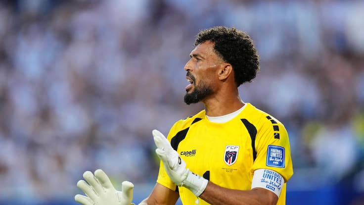 Cambio de última hora en el arribo de Vozinha a Colo Colo: hay nueva fecha para su llegada a Chile