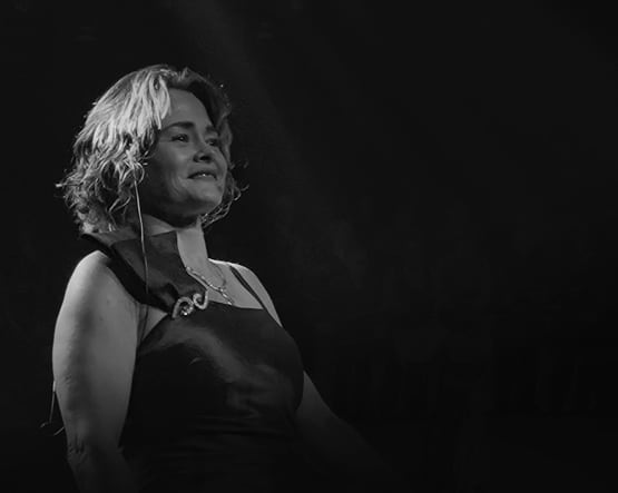 Reconocida cantante lírica muere en violento accidente de tránsito en Valparaíso