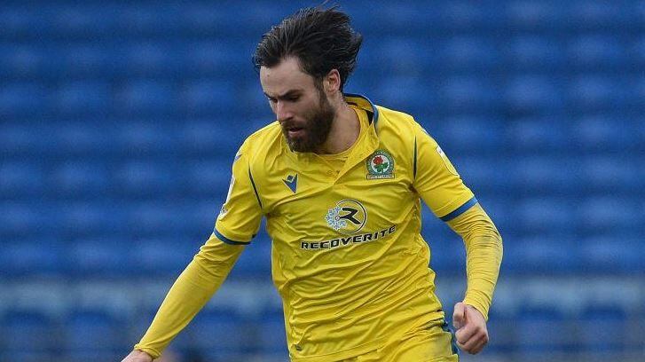 Ben Brereton y el Blackburn Rovers alcanzaron el liderato de la Championship