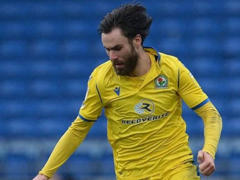Ben Brereton y el Blackburn Rovers alcanzaron el liderato de la Championship