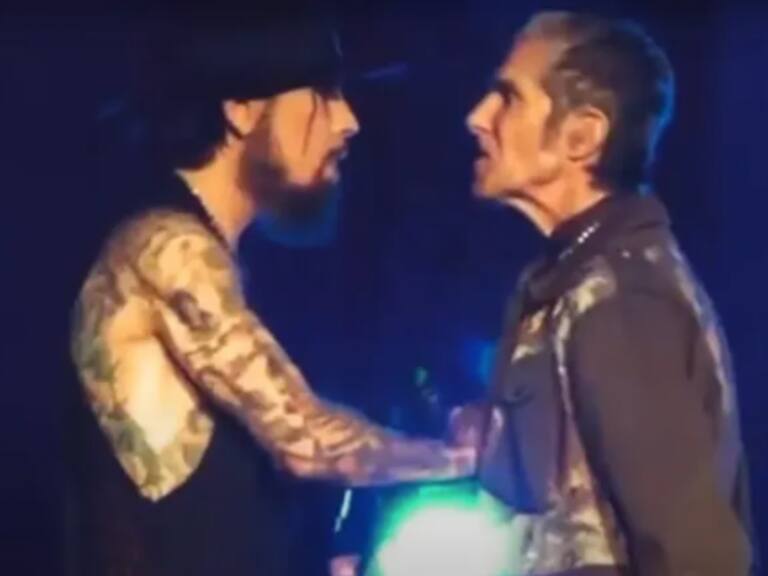 Jane’s Addiction ofrece disculpas públicas por altercado en vivo entre Perry Farrel y Dave Navarro