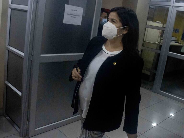 Caso Tomás Bravo: Fiscal hizo mea culpa sobre la investigaciónFiscal regional Marcela Cartagena tras reunirse con familiares de Tomas Bravo en la fiscalia regional de Concepcion , durante el estado de catastrofe del covid-19.
FOTO: CAMILO CASTRO SANHUEZA/AGENCIAUNO