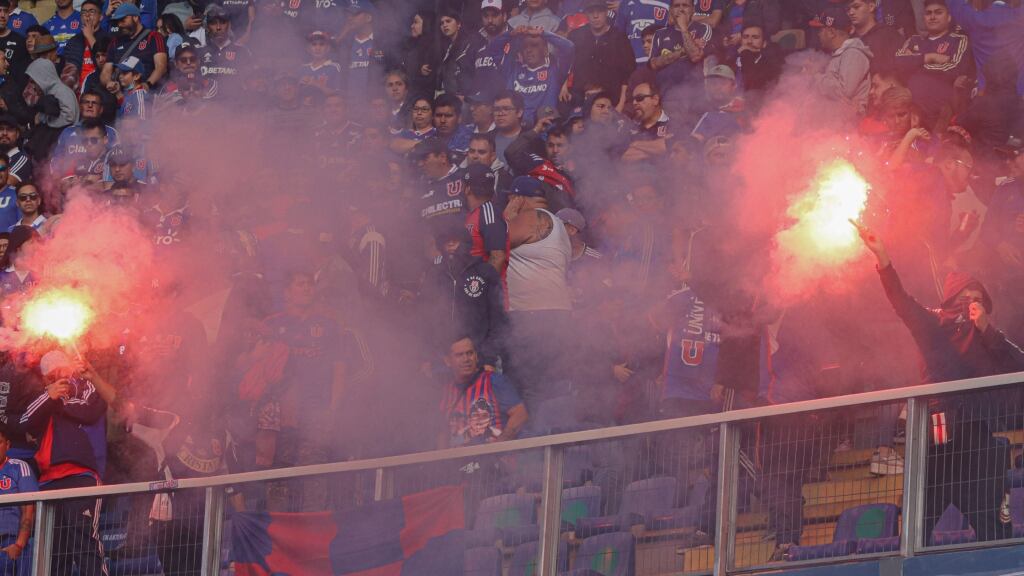 La U recibe la multa más alta en la historia a un club de fútbol en Chile por incidentes del Clásico Universitario en Concepción