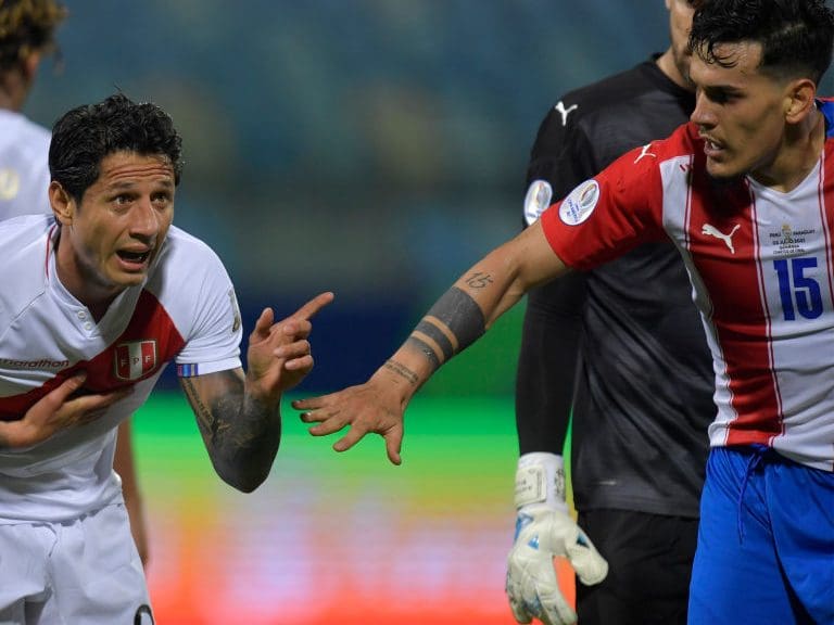 Gianluca Lapadula genera dudas en Perú y Gareca convocó un delantero extra