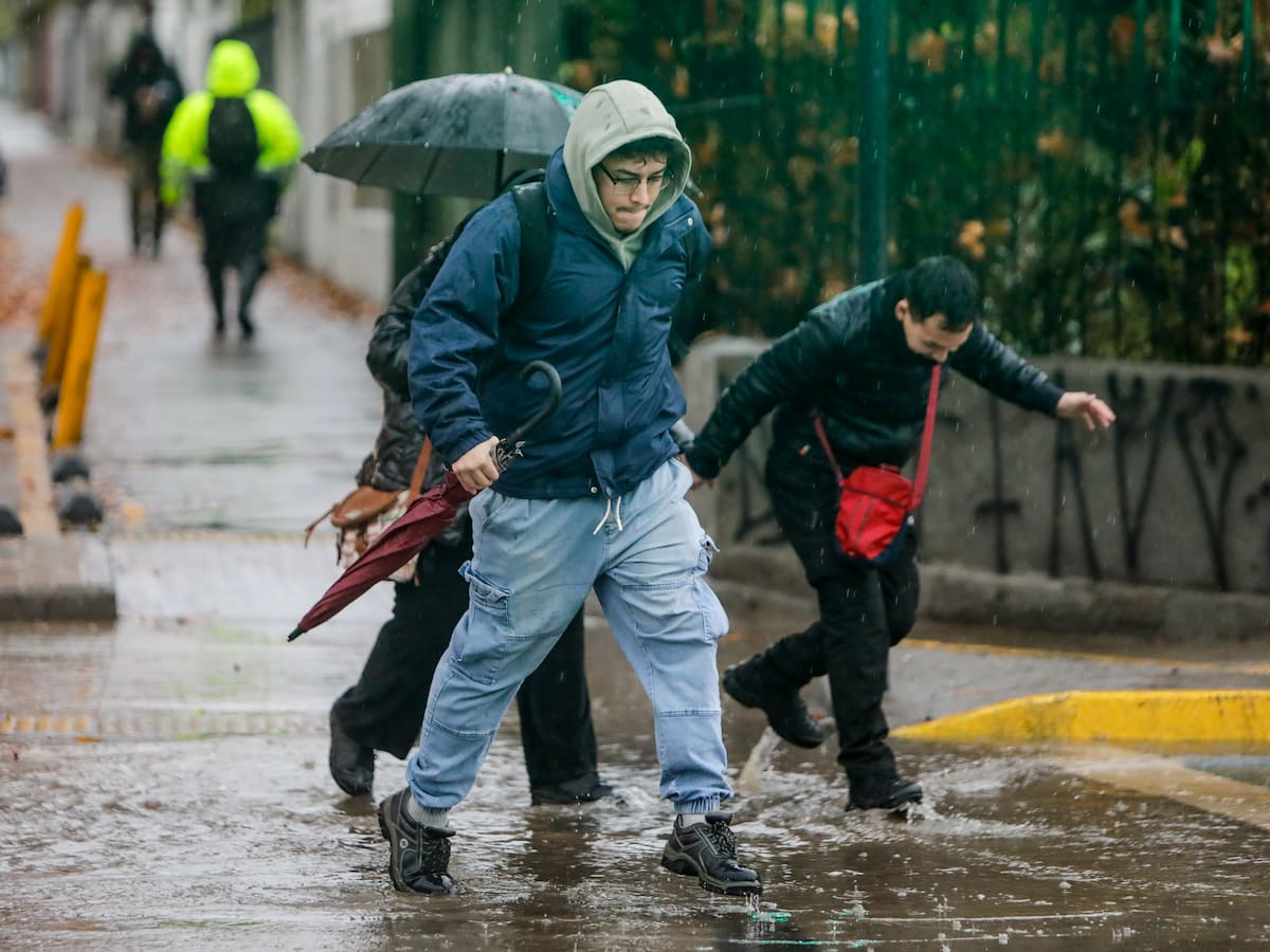 Anuncian nuevas lluvias para el norte de Chile: conoce las regiones y a qué hora comienza a llover