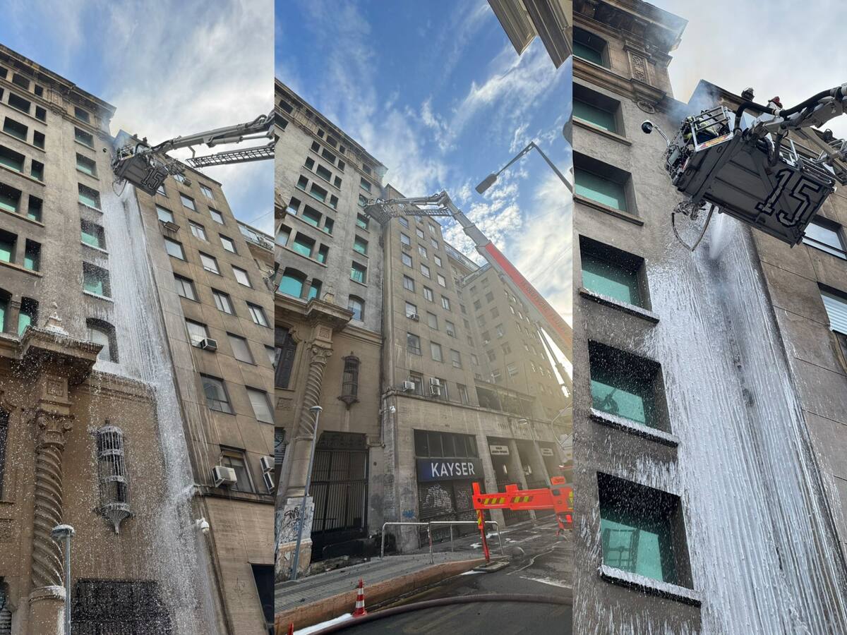 Las imágenes que dejó el incendio en oficinas de Gendarmería y que obligó a cortar el tránsito en pleno centro de Santiago